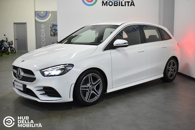 MERCEDES-BENZ B 180 d Automatic Premium